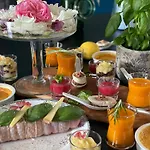 Bed & Breakfast L'ecole Des Garcons Maigne