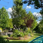 L'ecole Des Garcons Bed & Breakfast