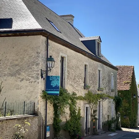 L'ecole Des Garçons Couette-café