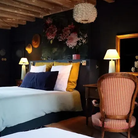 L'ecole Des Garcons 4*