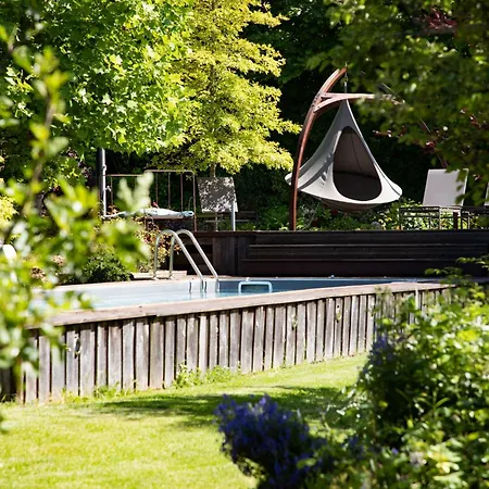 Bed & Breakfast L'ecole Des Garcons