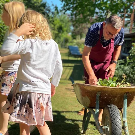 L'ecole Des Garcons 4*