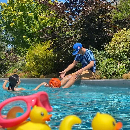 L'ecole Des Garcons 4*