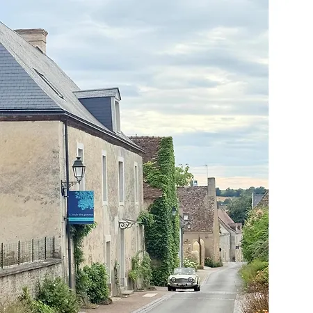 L'ecole Des Garcons Maigne