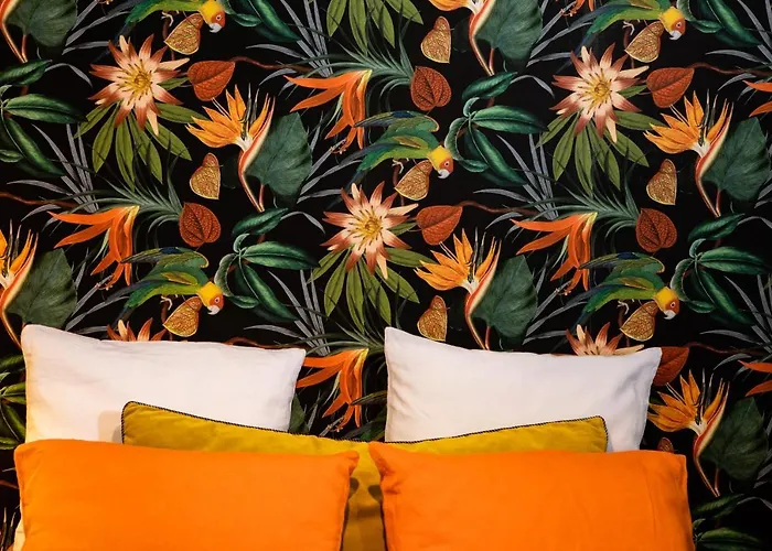 L'ecole Des Garcons Nocleg ze śniadaniem