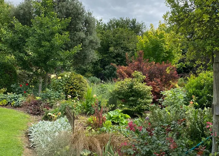 L'ecole Des Garcons Maigne