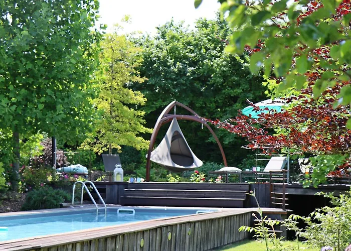 L'ecole Des Garcons Nocleg ze śniadaniem