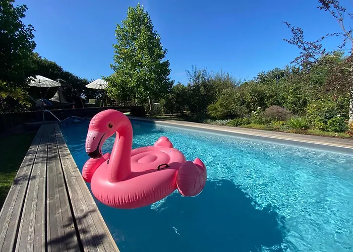 Nocleg ze śniadaniem L'ecole Des Garcons 4*