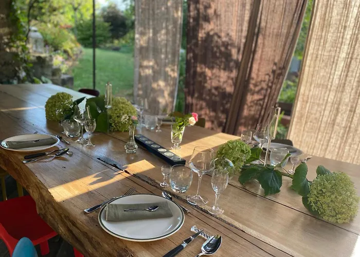 L'ecole Des Garcons Nocleg ze śniadaniem