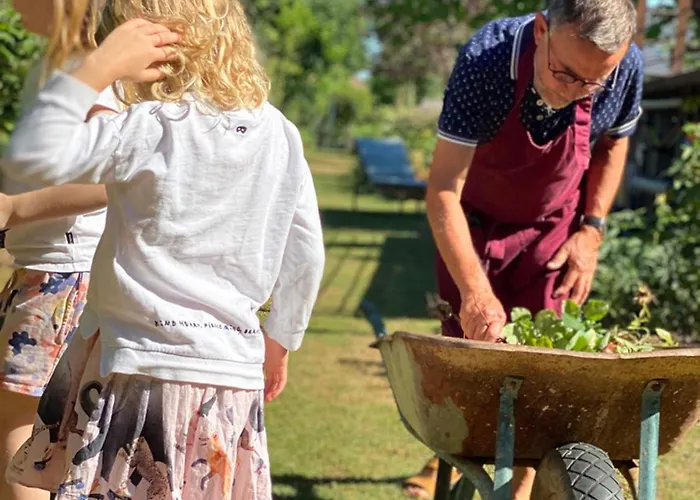 L'ecole Des Garcons 4*