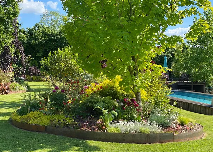 L'ecole Des Garcons 4* Maigne