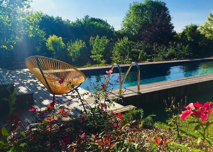 L'ecole Des Garcons Nocleg ze śniadaniem Maigne